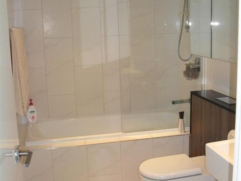 2/78 Bromley Street, Kangaroo Point QLD 4169