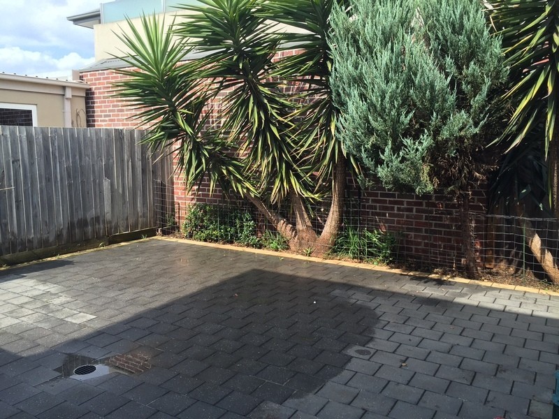 1A  Watt Street, Spotswood VIC 3015