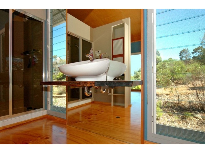 156 Loton Rd, Millendon WA 6056