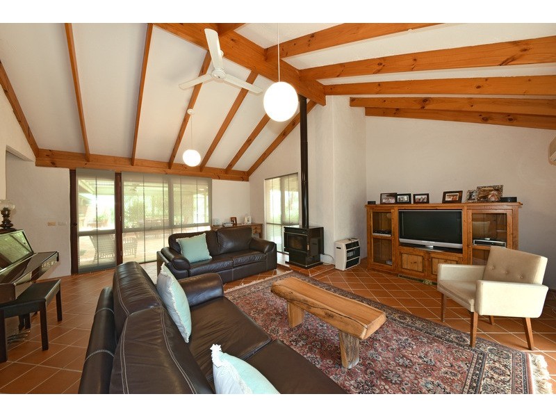 106 Jess Road, Bullsbrook WA 6084