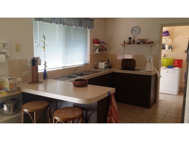 2A Whitton Street, Hamilton Hill WA 6163