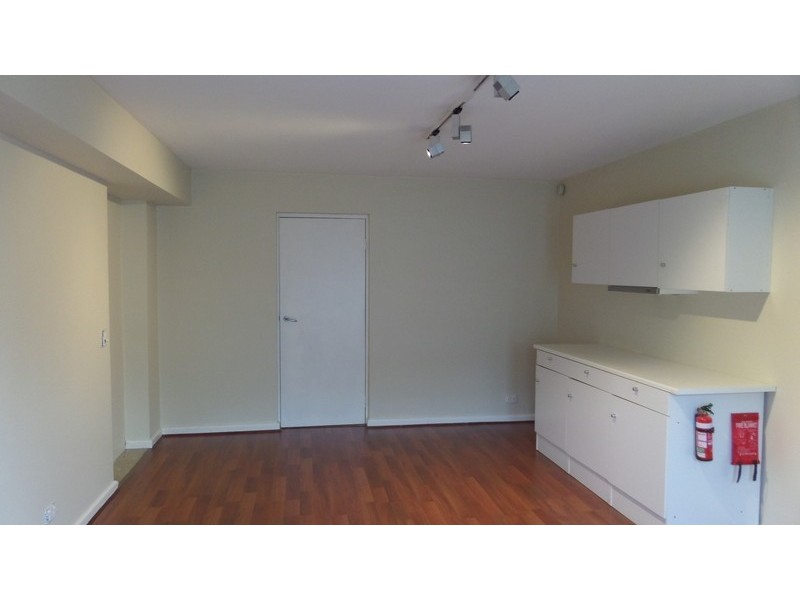 37 Sinclair Avenue, Templestowe Lower VIC 3107