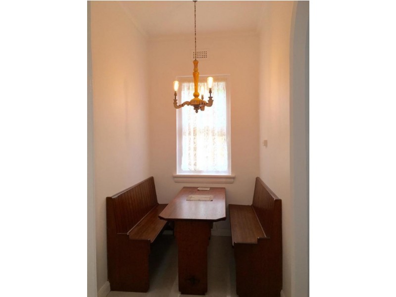 14 Ellerslie Place, Toorak VIC 3142