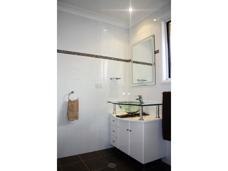 50 Province Street, Abbotsbury NSW 2176