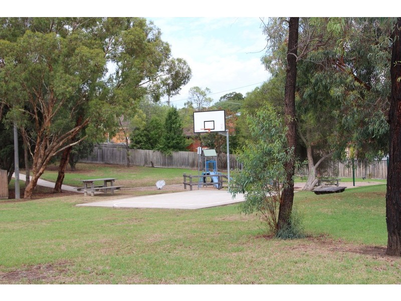 Unit B/55 Castleton Road, Viewbank VIC 3084