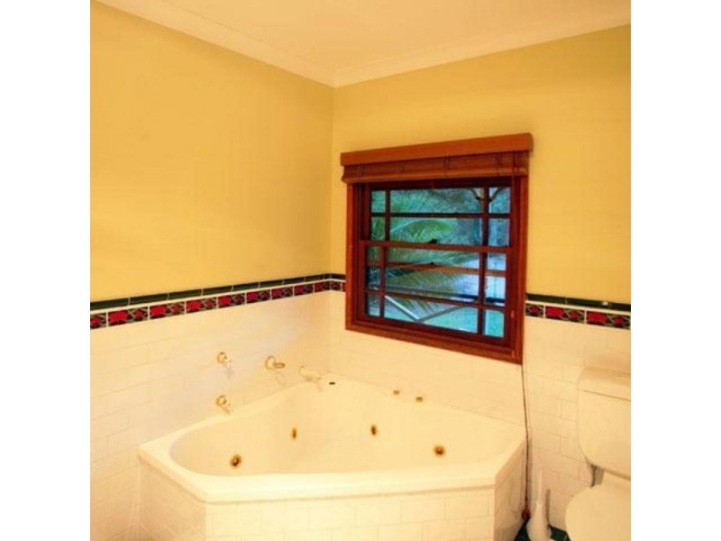 22 Palm Valley Rd, Tumbi Umbi NSW 2261