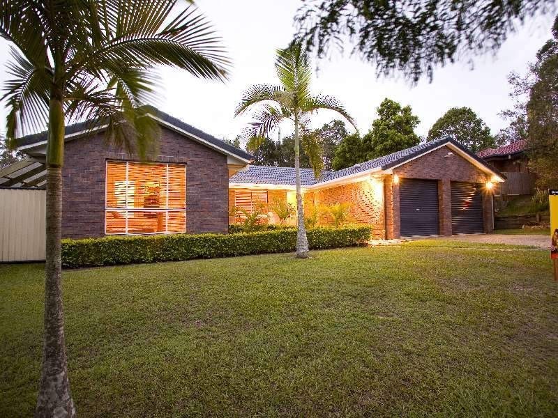 12 Taft Court, Stretton QLD 4116