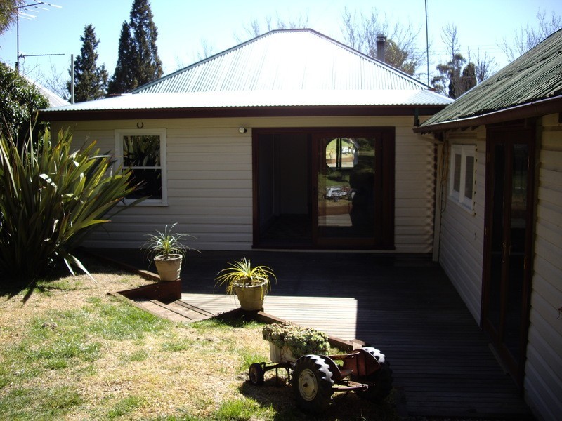 99  Govetts Leap Road, Blackheath NSW 2785