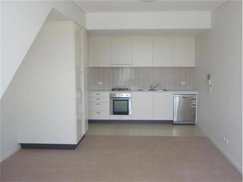 129//7 Savona Drive, Wentworth Point NSW 2127