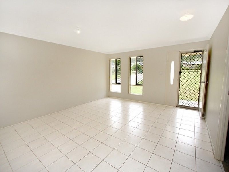 19 Titmarsh Circuit, Fernvale QLD 4306