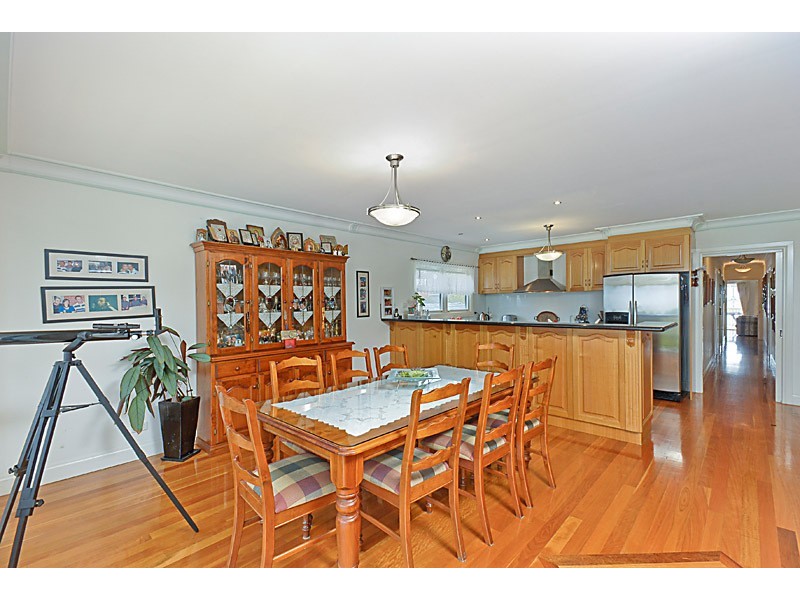 4 Gellibrand St, Queenscliff VIC 3225