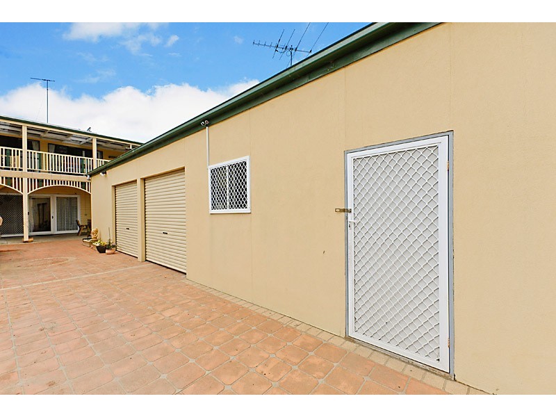 4 Gellibrand St, Queenscliff VIC 3225
