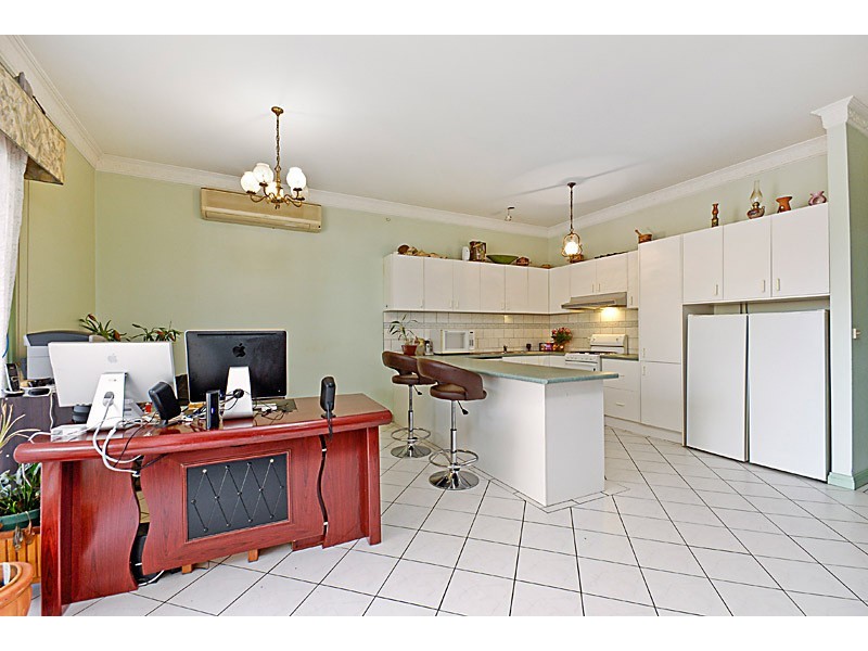 4 Gellibrand St, Queenscliff VIC 3225