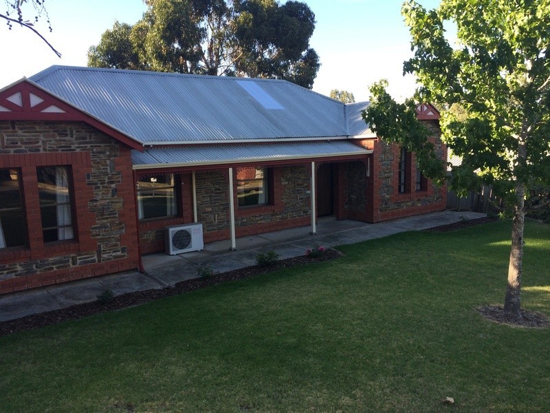 1 Manor Crescent, Mount Barker SA 5251