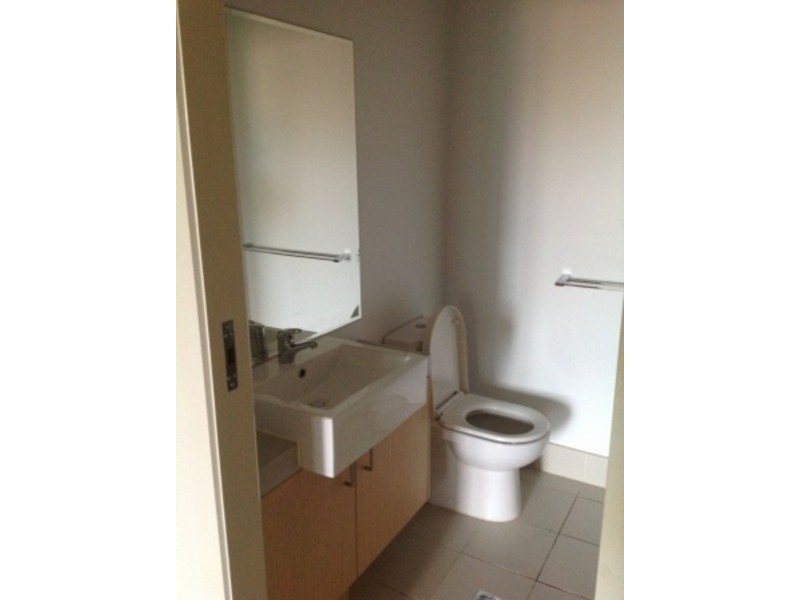 U115/8  Burrowes Street, Ascot Vale VIC 3032