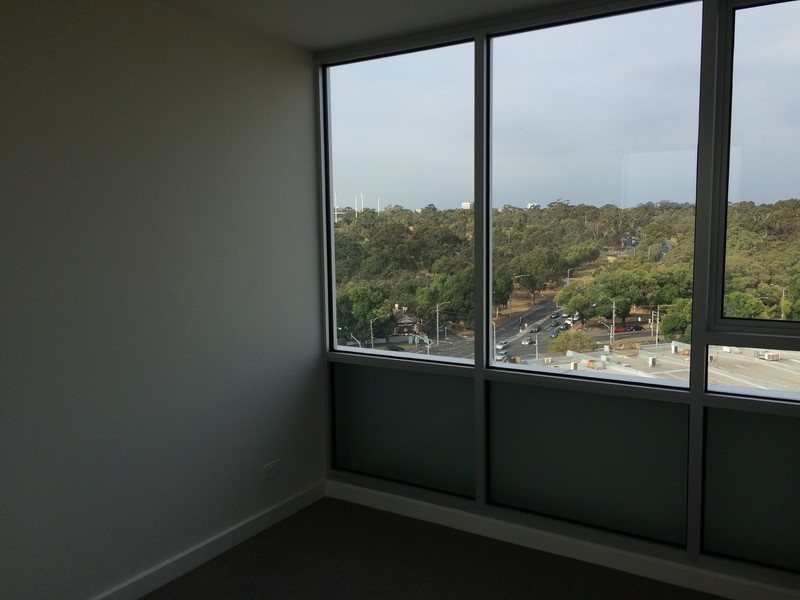 808/33 Racecourse Road, North Melbourne VIC 3051
