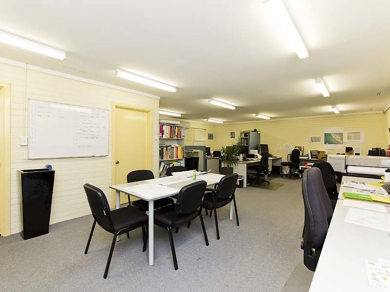 64 Mill Point Road, South Perth WA 6151