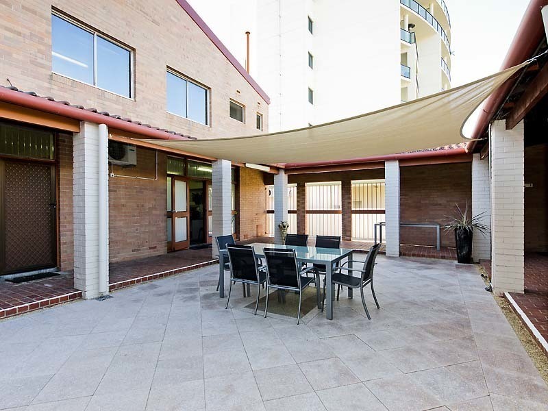 64 Mill Point Road, South Perth WA 6151