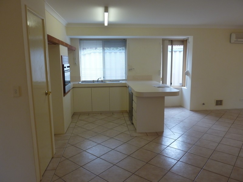 130 Ryrie Avenue, Como WA 6152