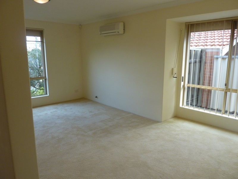 130 Ryrie Avenue, Como WA 6152