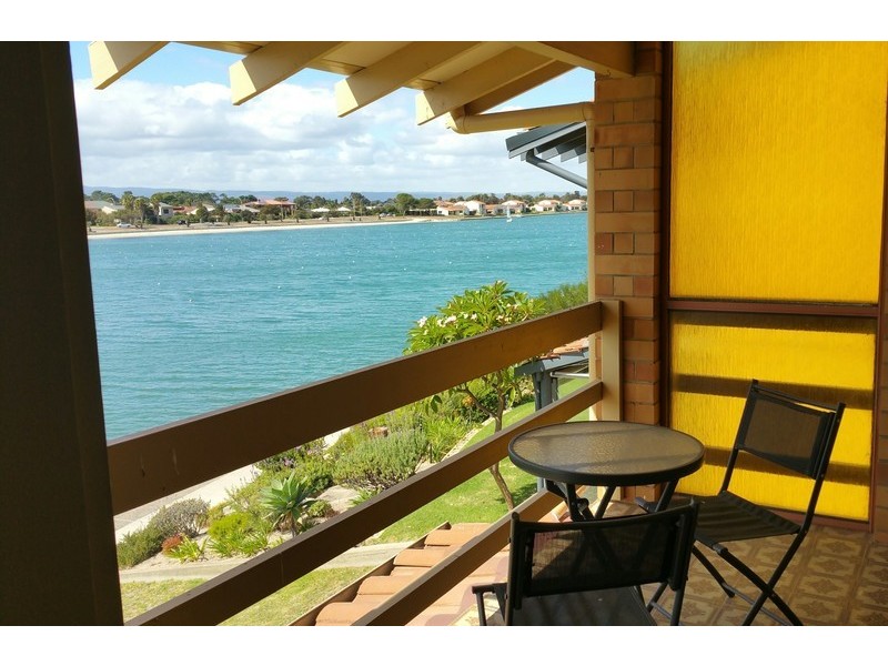 3/80 Military Road, Tennyson SA 5022