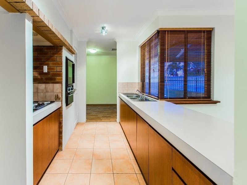 1 Robertson Place, Bibra Lake WA 6163