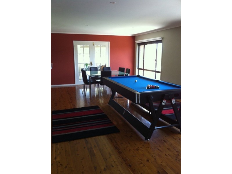 6 Hillcrest Avenue, Bellbridge VIC 3691