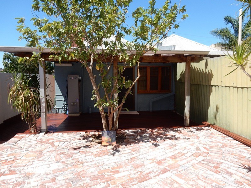 367 Stirling Street, Highgate WA 6003