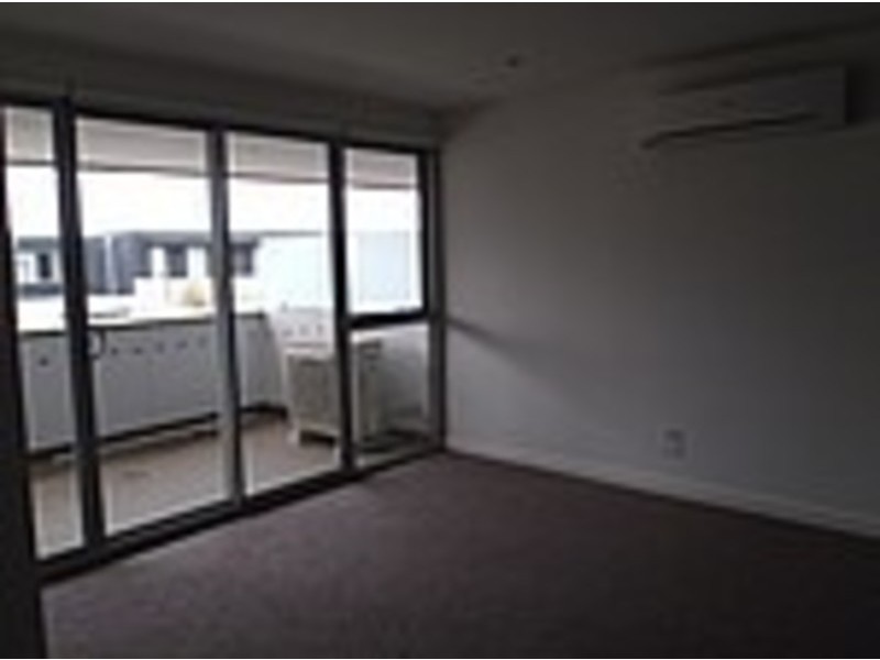 19/15  Eucalyptus Drive, Maidstone VIC 3012