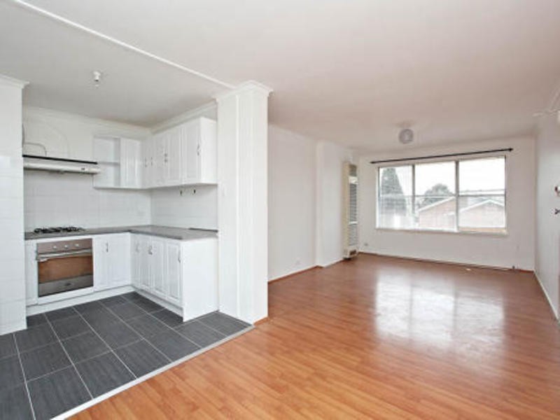 6/2 mclennans place, Preston VIC 3072