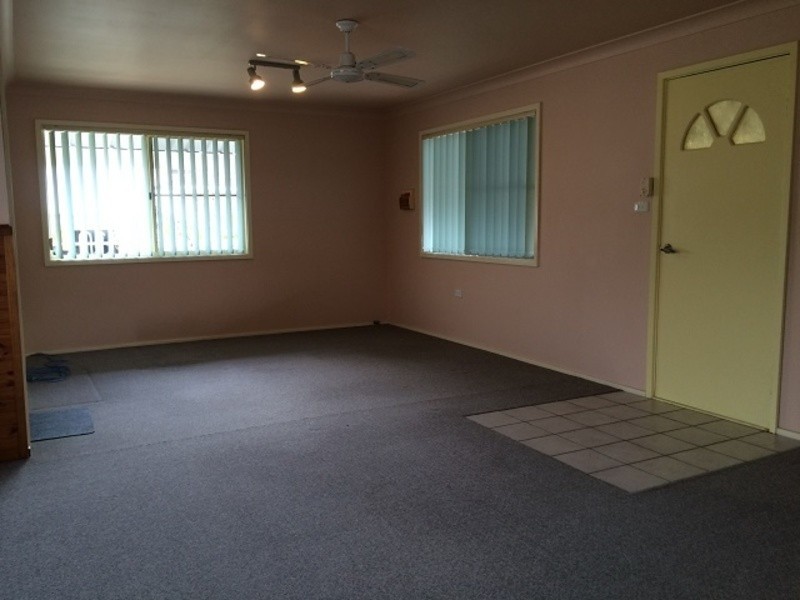 16 Birdwood Drive, Blue Haven NSW 2262