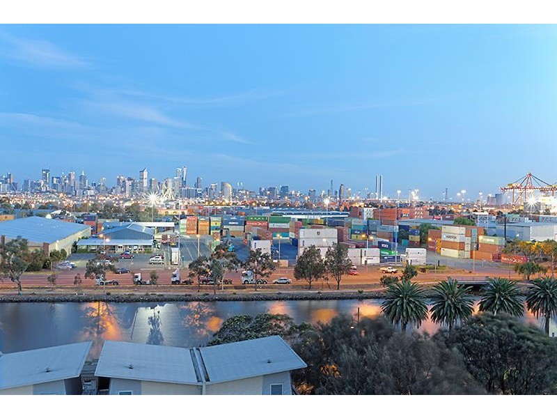 12/1 Saltriver Place, Footscray VIC 3011