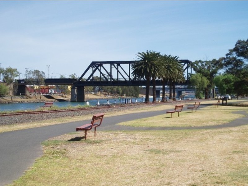 12/1 Saltriver Place, Footscray VIC 3011