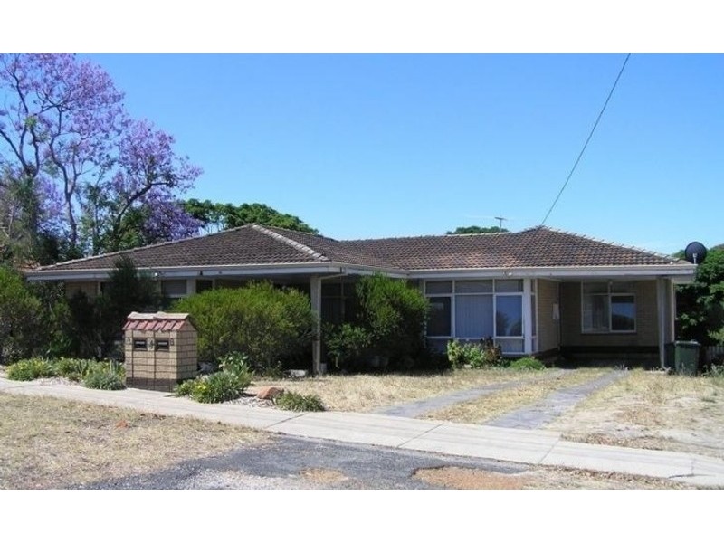 4A  Foyle Road, Bayswater WA 6053