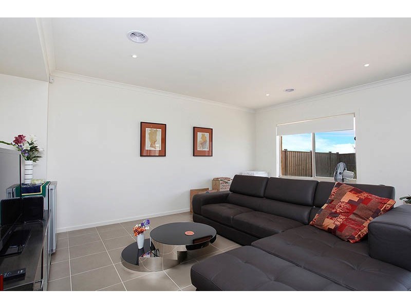 46 Stoneyfell Road, Point Cook VIC 3030