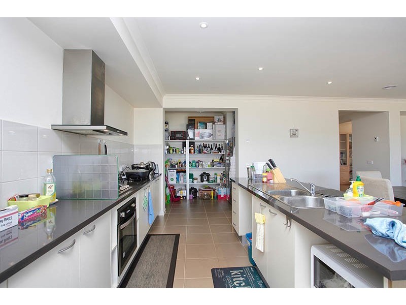 46 Stoneyfell Road, Point Cook VIC 3030