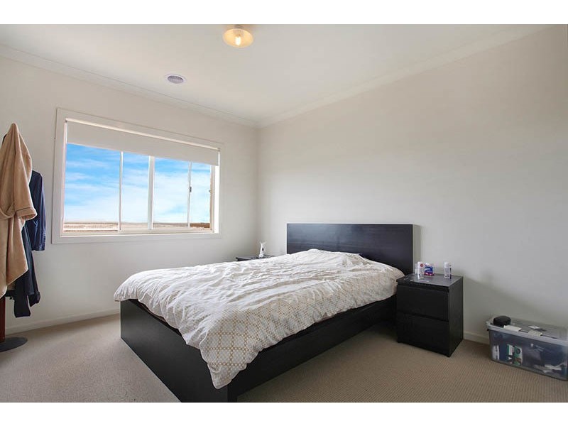 46 Stoneyfell Road, Point Cook VIC 3030