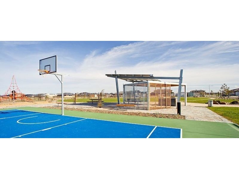 46 Stoneyfell Road, Point Cook VIC 3030