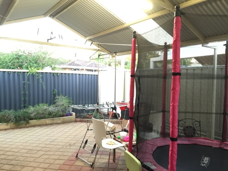 2/59 Wandarrie Avenue, Yokine WA 6060