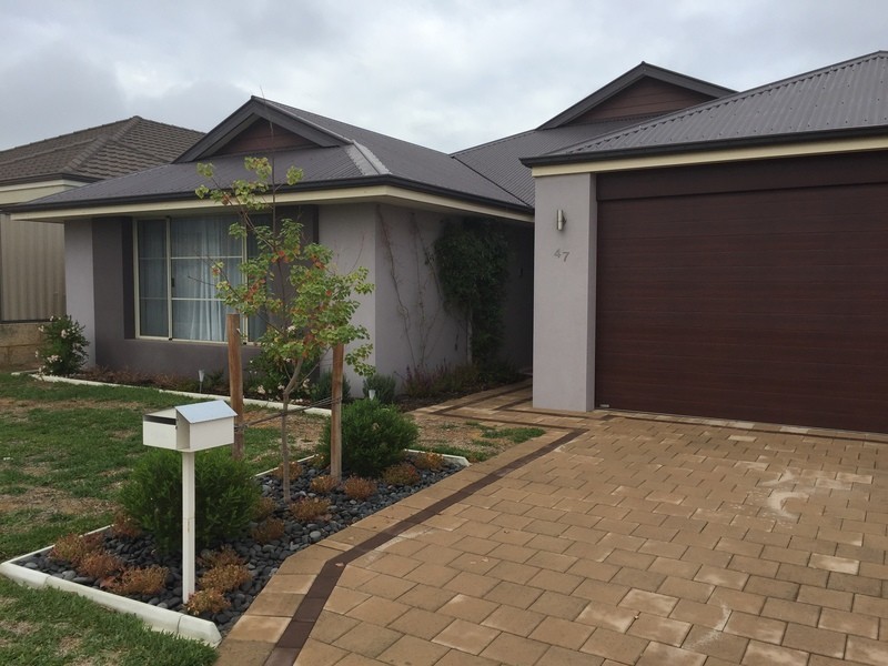 47 Belmore Bend, Aubin Grove WA 6164