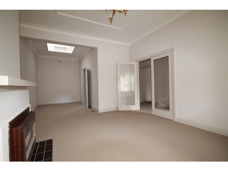 9  Langford Street, Surrey Hills VIC 3127