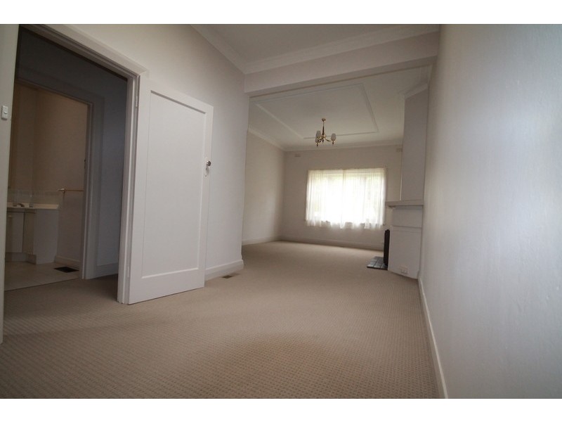 9  Langford Street, Surrey Hills VIC 3127