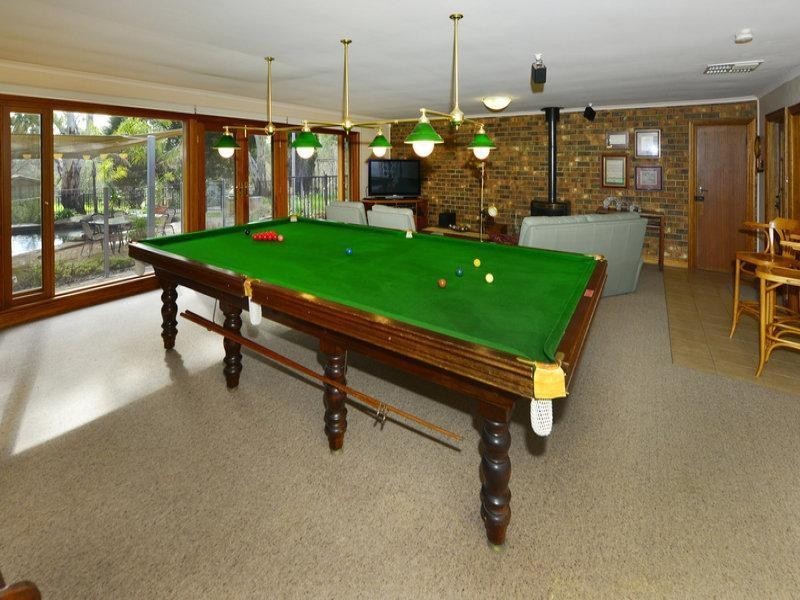 98 Seaview Road, Golden Grove SA 5125