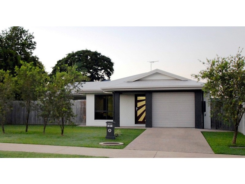 5 Millenium Drive, Sarina QLD 4737