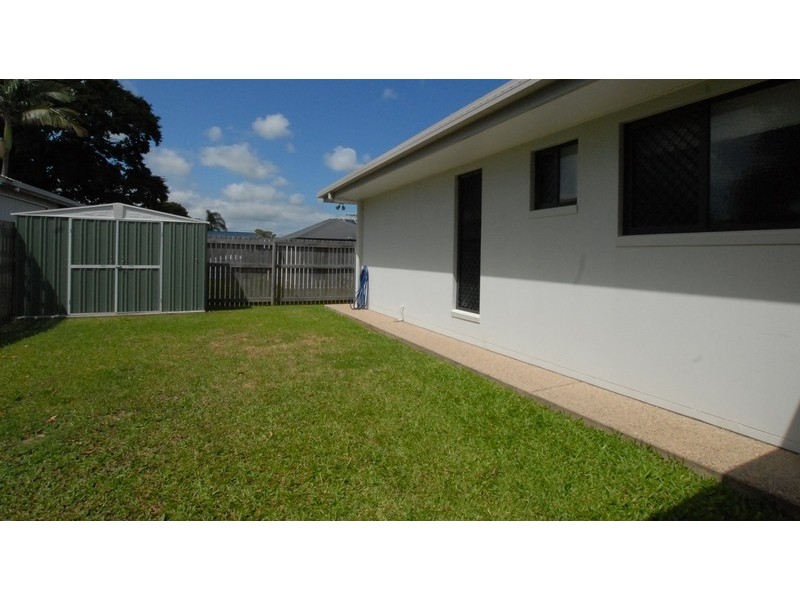 5 Millenium Drive, Sarina QLD 4737