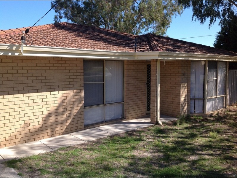 64C/64 Lyall Street, Redcliffe WA 6104