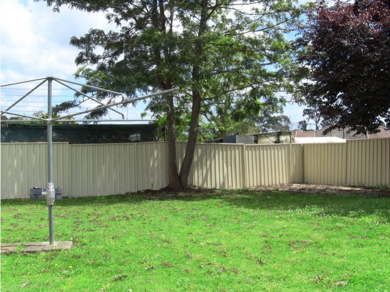 26 Waikanda Crescent, Whalan NSW 2770
