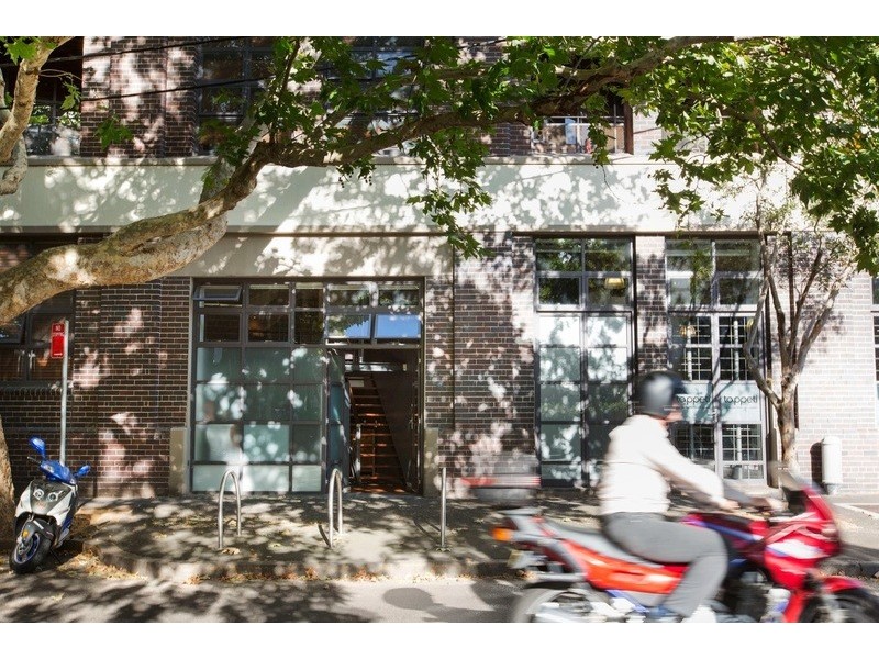 2/82 Myrtle Street, Chippendale NSW 2008