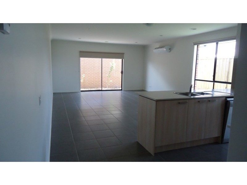 1 Diadem Way, Williams Landing VIC 3027