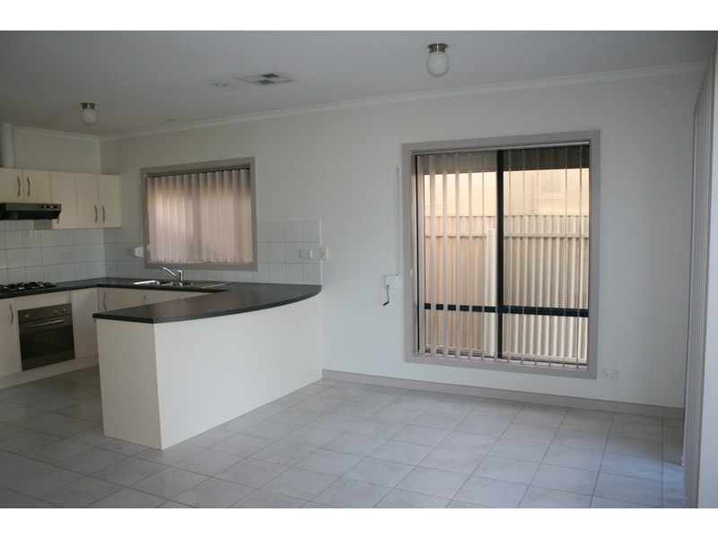 2A Bridgeford Street, Greenacres SA 5086